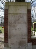 Arnhem Oosterbeek War Cemetery, Arnhem.jpg