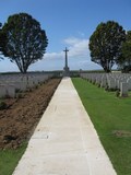 Arras Road Cemetery 3.jpg