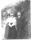 Sarah, Emily and Herbert Griffiths 1904