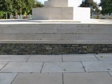 Vis-en-Artois British Cemetery, Haucourt 2.jpg