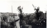 I4454 - Julia Maw in her garden at Inglenook Heathfield (Postcard) I4454 - Julia Maw in her garden at Inglenook Heathfield (Postcard)